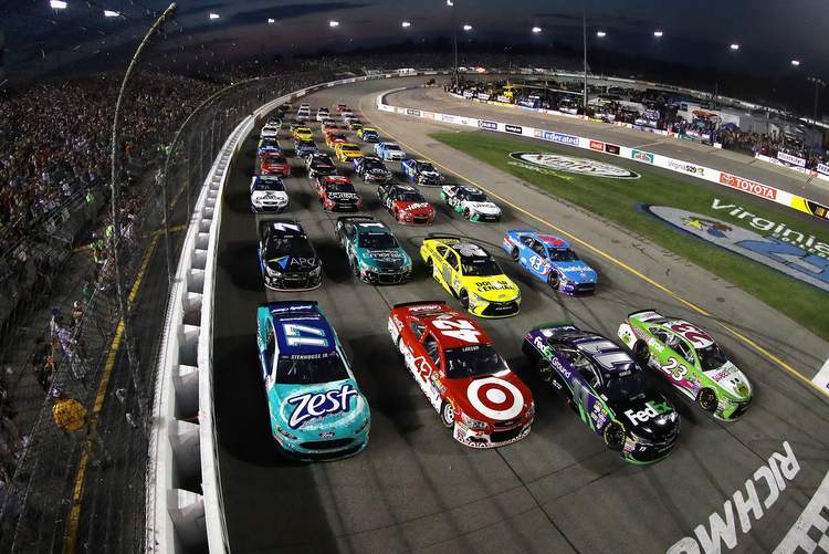 カーレースに賭ける：包括的なガイド